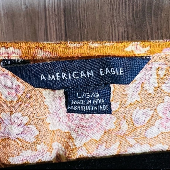 American Eagle Floral Boho Top - Picture 6 of 7
